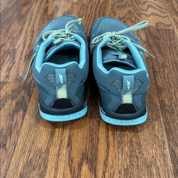 Altra, Women's, Lone Peak 5 Trail-Running Shoes, Size 9, Balsam Green - Picture 4 of 8